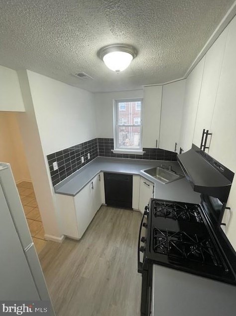 3931 K St, Philadelphia PA  19124-5429 exterior