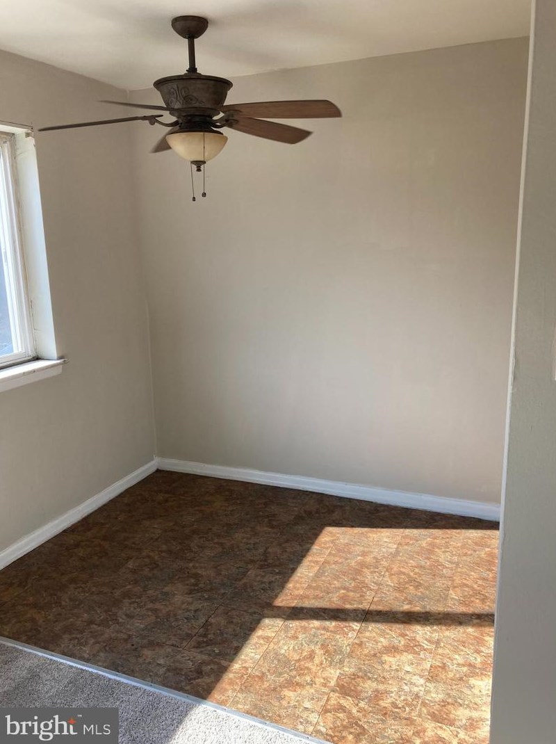 1227 Champlost St, Philadelphia PA  19141-3255 exterior