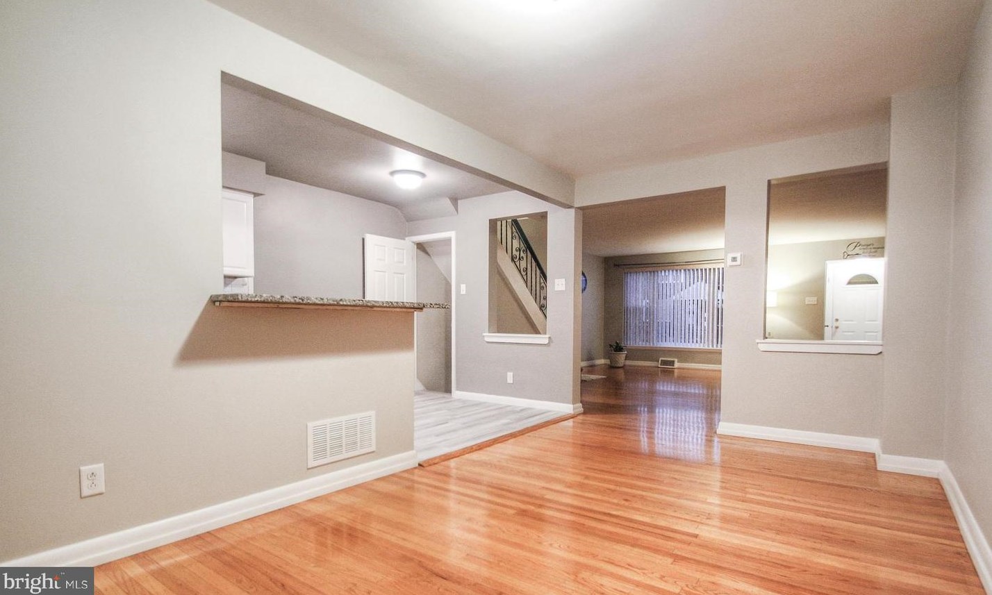 7448 Brockton Rd, Philadelphia PA  19151-2910 exterior