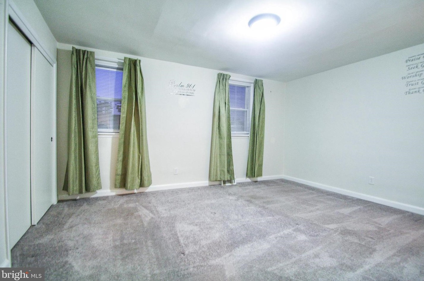 7448 Brockton Rd, Philadelphia PA  19151-2910 exterior