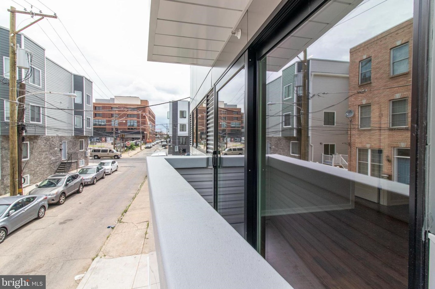 1710 Cambridge St, Philadelphia PA  19130-1506 exterior