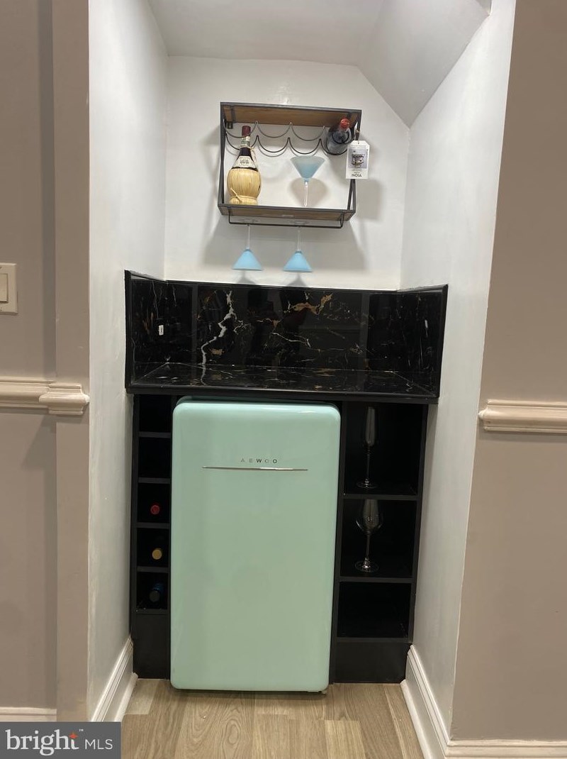 6212 Dickens Ave, Philadelphia PA 19142-3107 exterior