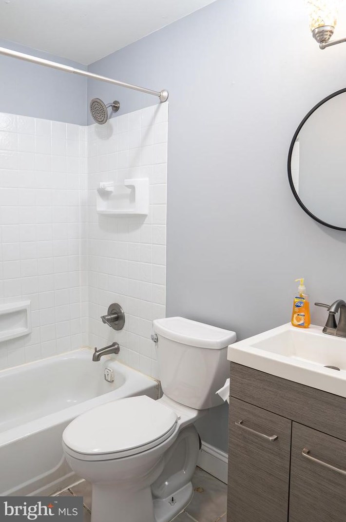 342 Mechanic St, Philadelphia PA 19144-1118 exterior