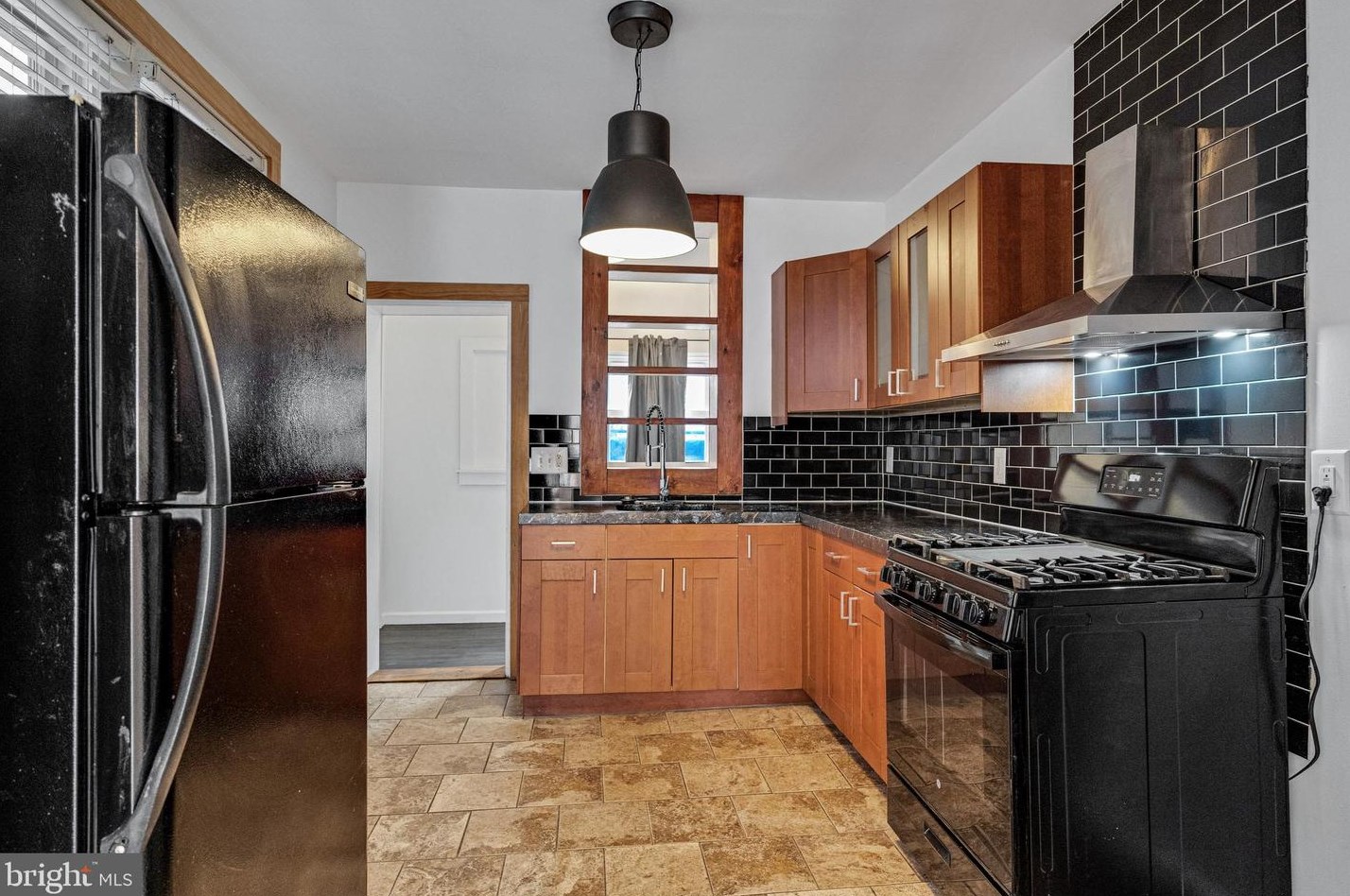 3220 Potter St, Philadelphia PA  19134-1922 exterior