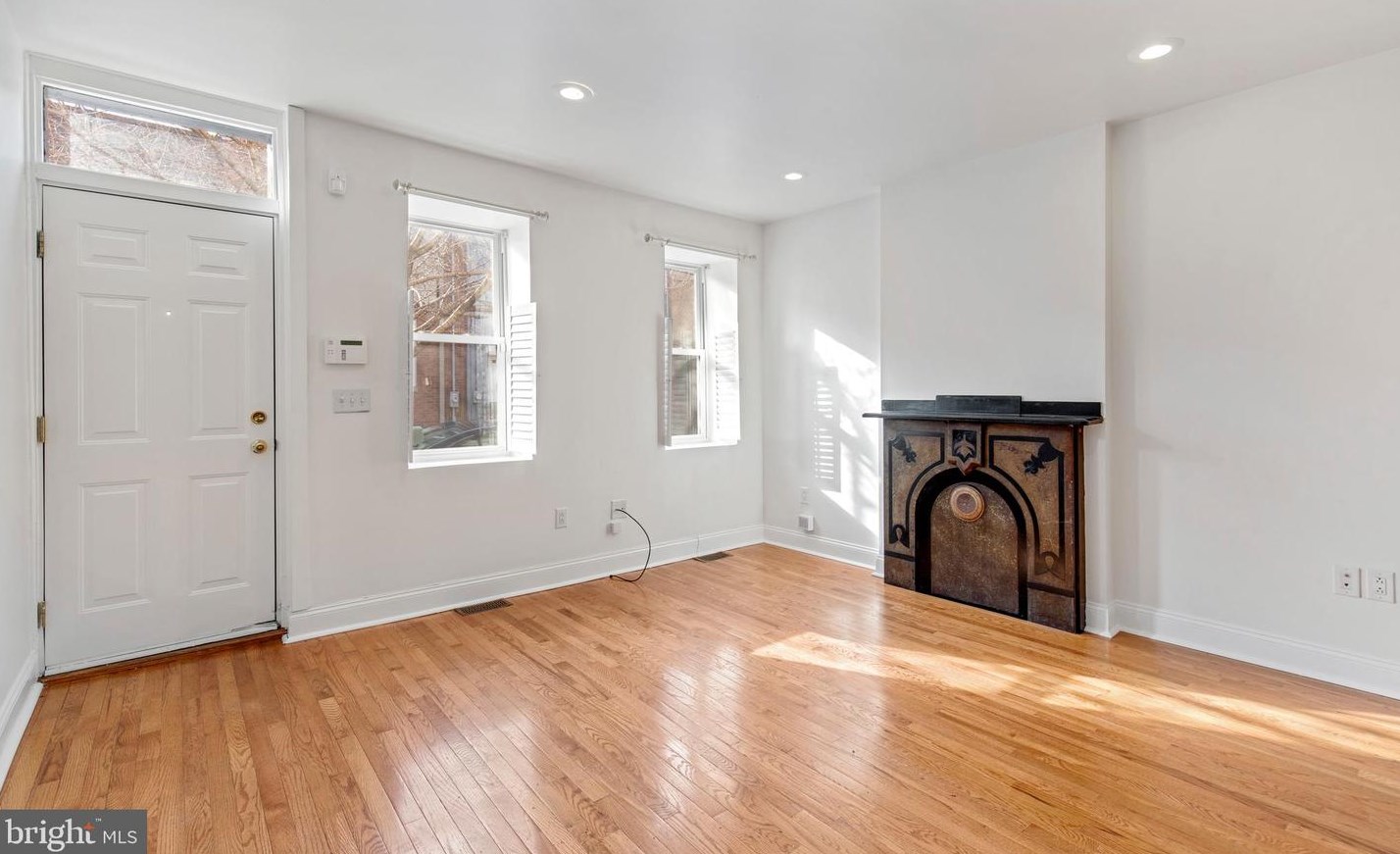 1807 Montrose St, Philadelphia PA  19146-2626 exterior