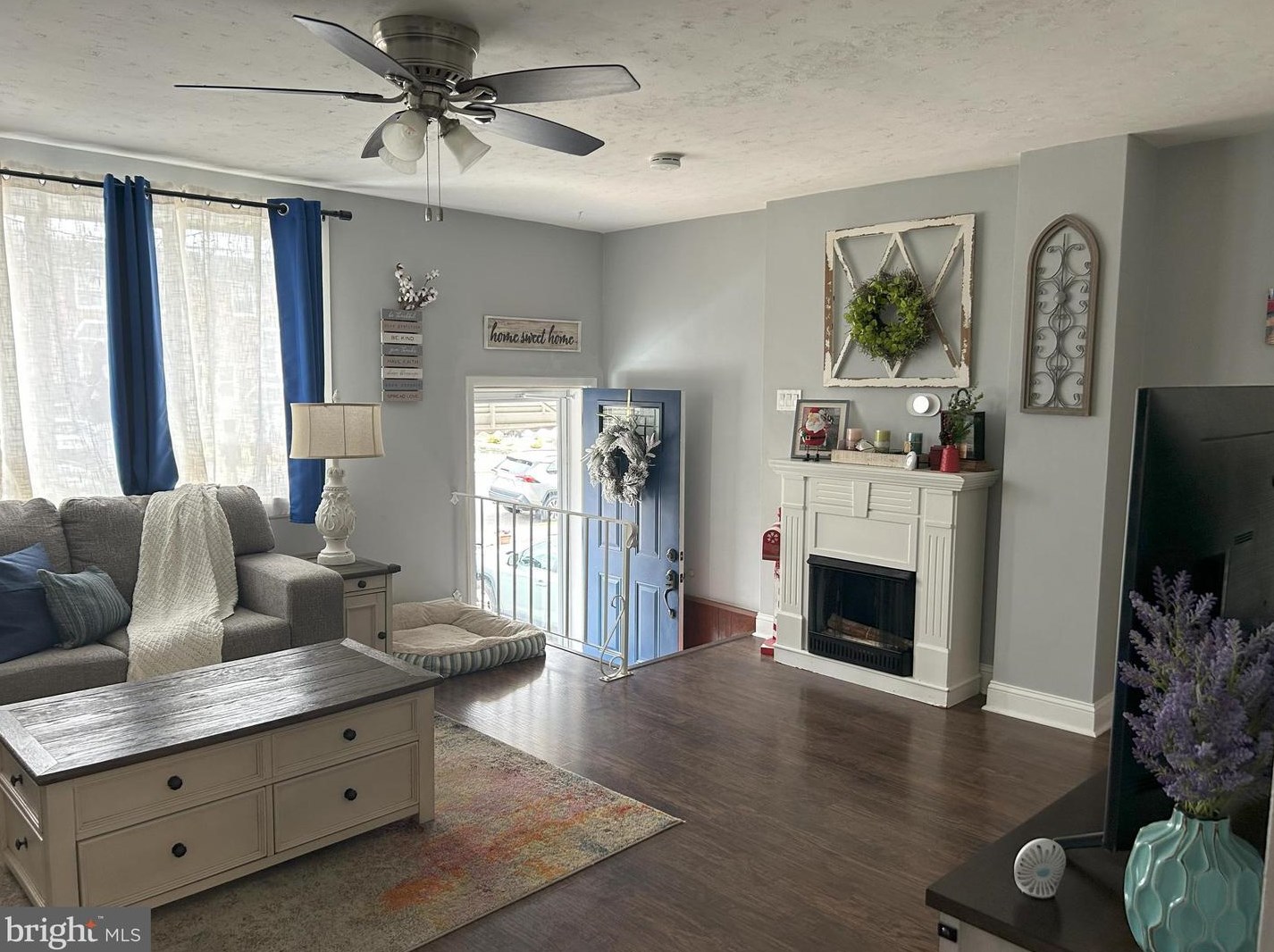 3642 Newberry Rd, Philadelphia PA  19154-2625 exterior