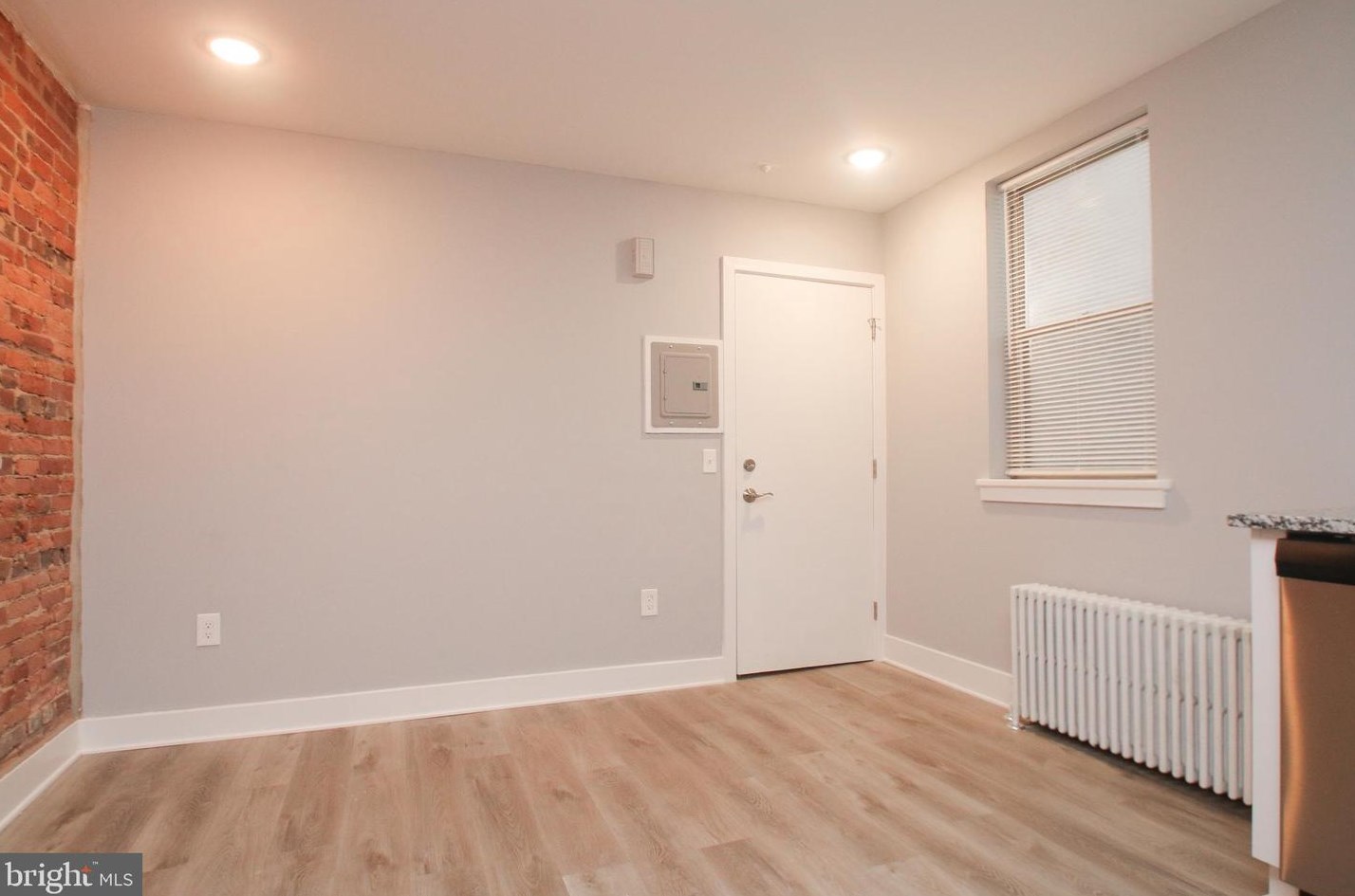 1518 Passyunk Ave, Philadelphia PA 19147-5119 exterior