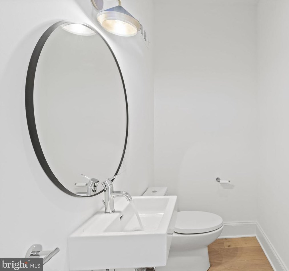 2508 Dauphin St, Philadelphia PA  19132-4211 exterior