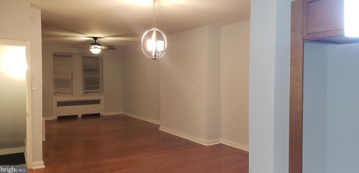 3825 J St, Philadelphia PA  19124-5405 exterior