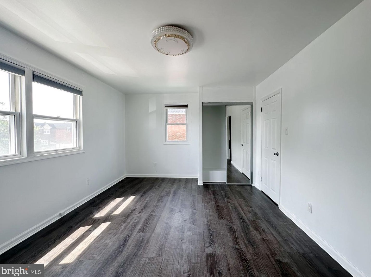 3341 Morning Glory Rd, Philadelphia PA  19154-1819 exterior