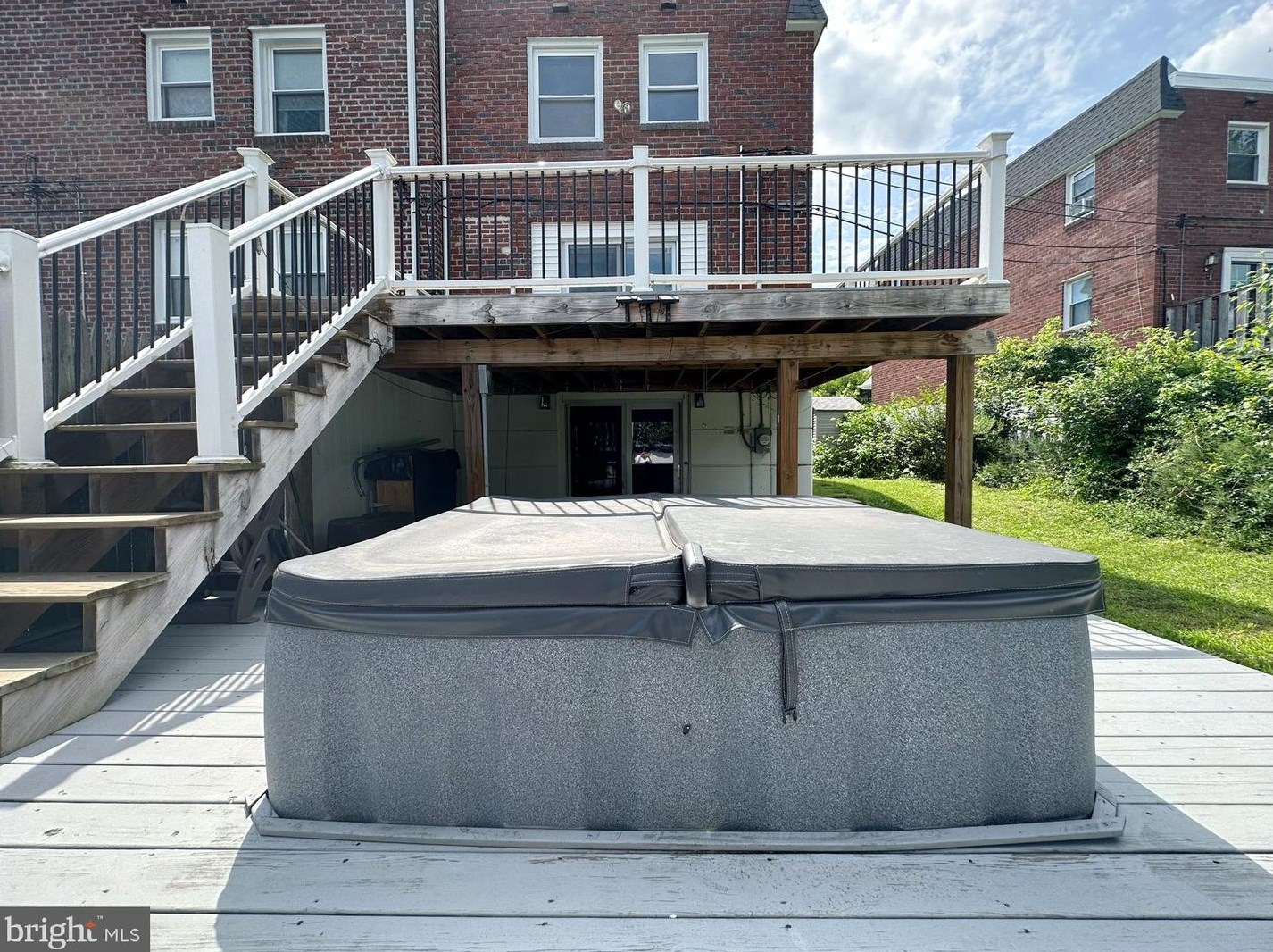 3341 Morning Glory Rd, Philadelphia PA  19154-1819 exterior