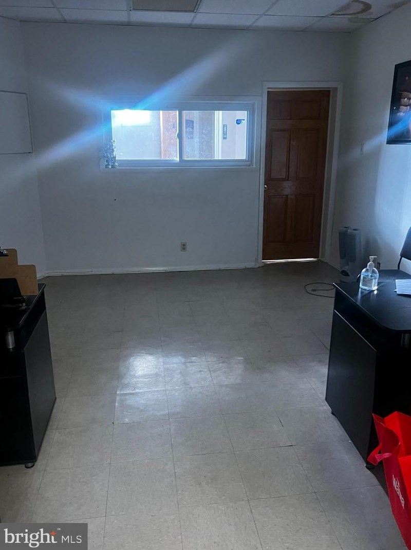 1323 47 St, Philadelphia PA 19143-4401 exterior