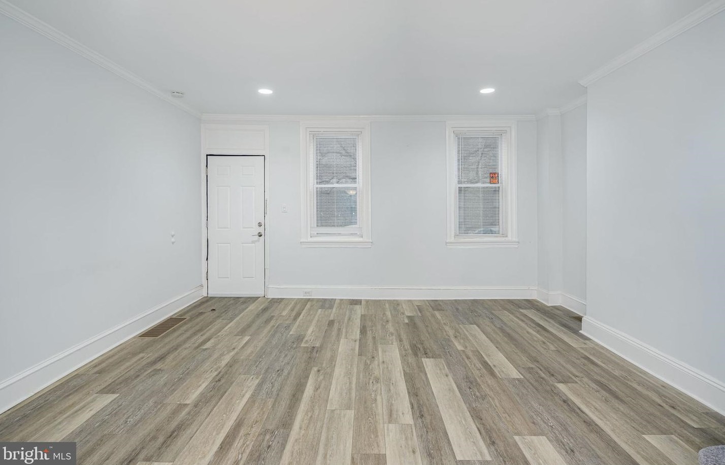 120 Wildey St, Philadelphia PA  19123-1614 exterior