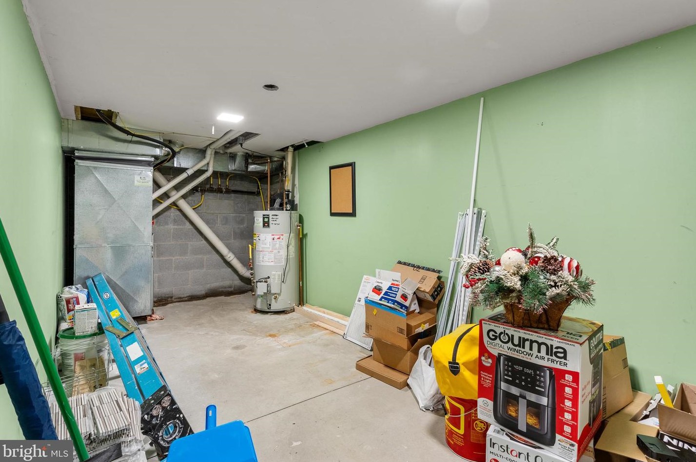 3866 Manor St, Philadelphia PA  19128-5206 exterior