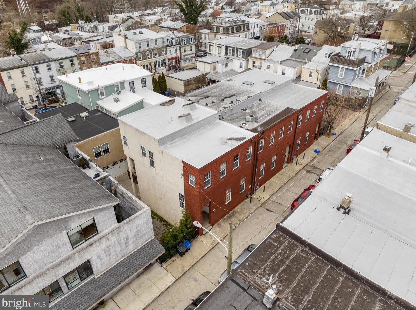 3866 Manor St, Philadelphia PA  19128-5206 exterior