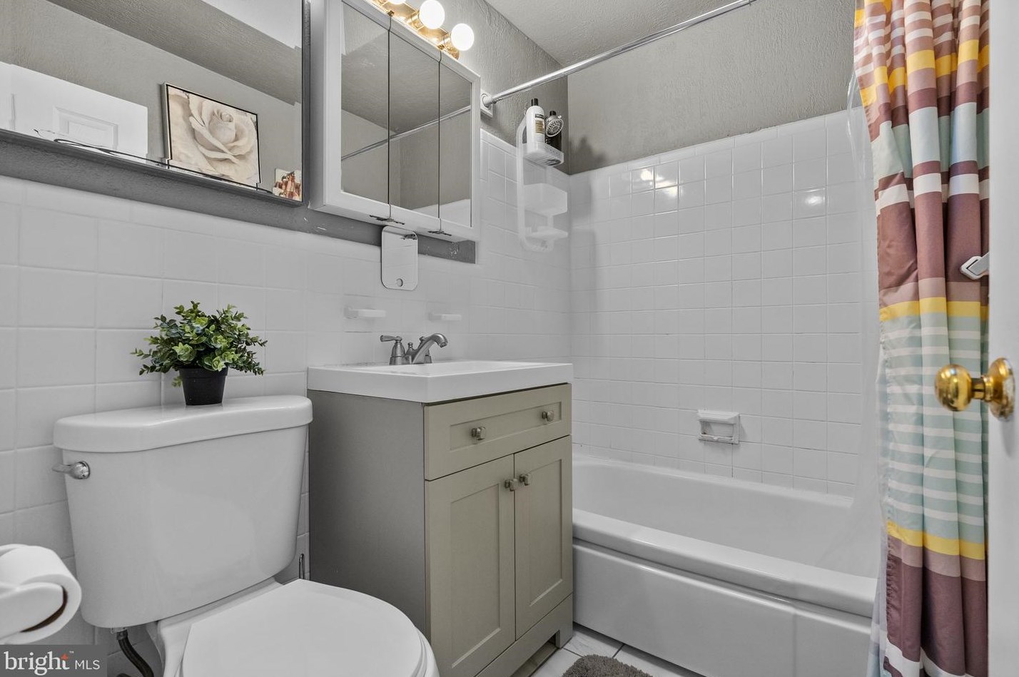 11728 Millbrook Rd, Philadelphia PA 19154-3618 exterior