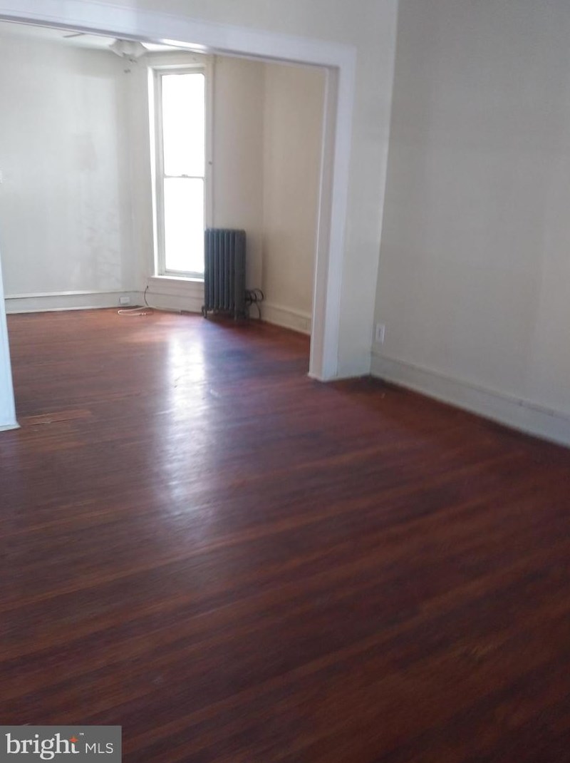 6338 Kingsessing Ave, Philadelphia PA  19142-2020 exterior