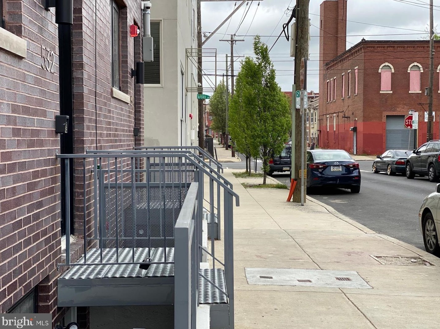 530 Preston St, Philadelphia PA 19104-1563 exterior