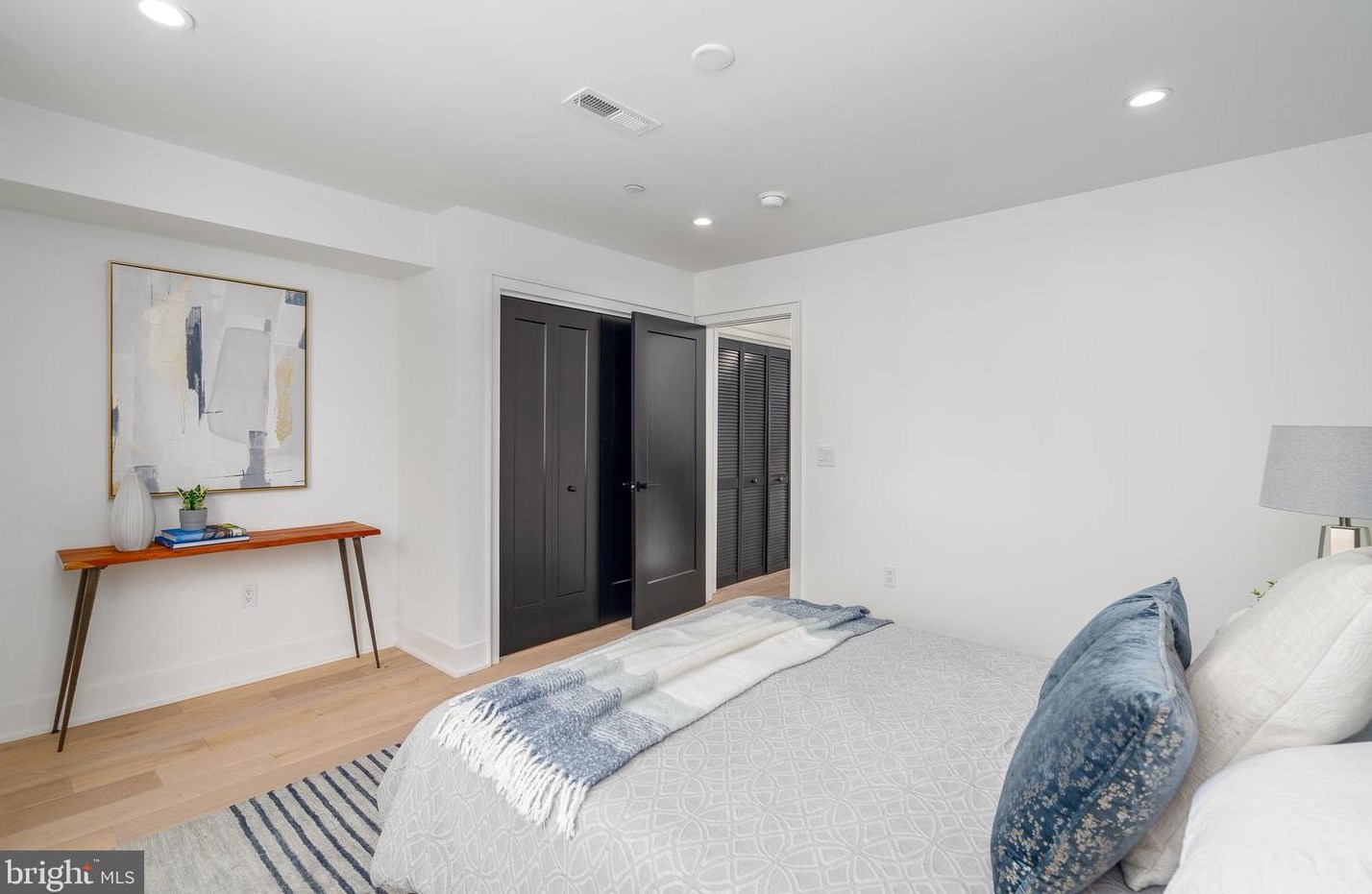 2614 Hagert St, Philadelphia PA  19125-1209 exterior