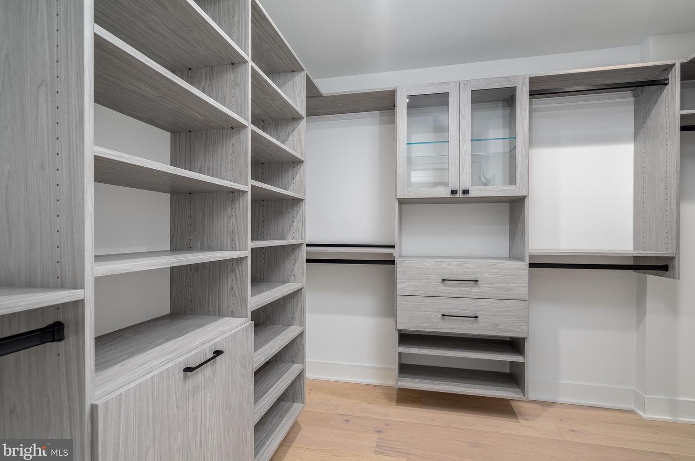 2614 Hagert St, Philadelphia PA  19125-1209 exterior