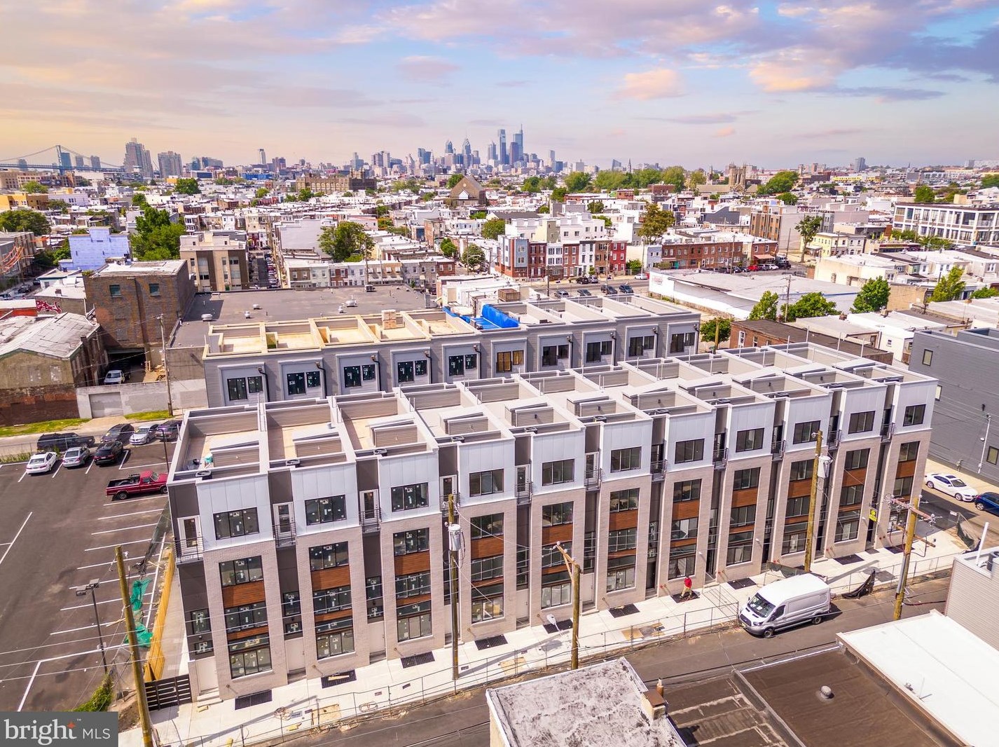 2614 Hagert St, Philadelphia PA  19125-1209 exterior