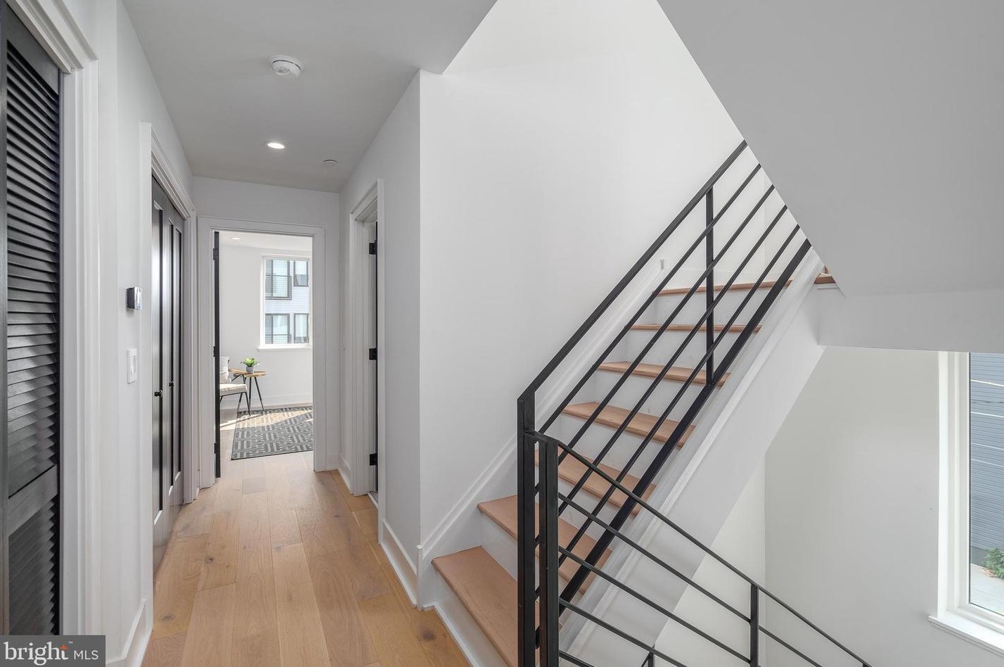 2614 Hagert St, Philadelphia PA  19125-1209 exterior