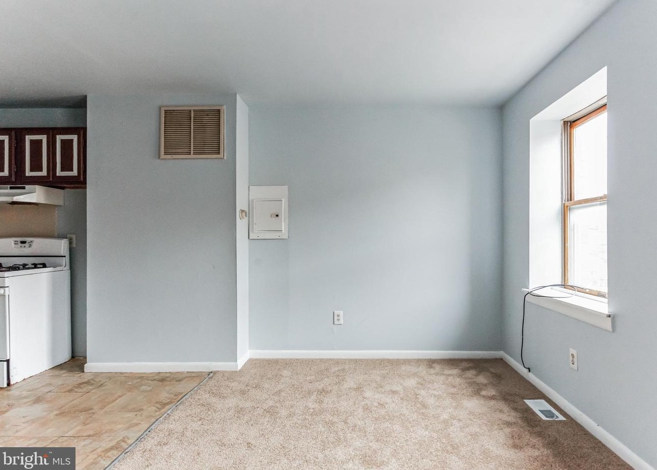 1724 Snyder Ave, Philadelphia PA 19148-2314 exterior