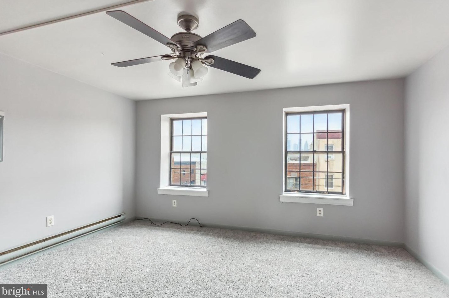 1724 Snyder Ave, Philadelphia PA 19148-2314 exterior