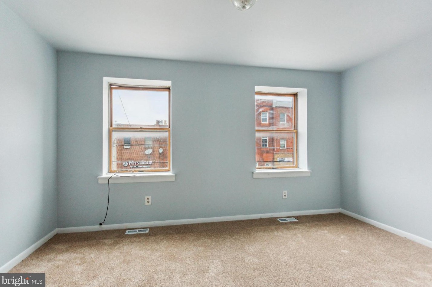 1724 Snyder Ave, Philadelphia PA 19148-2314 exterior