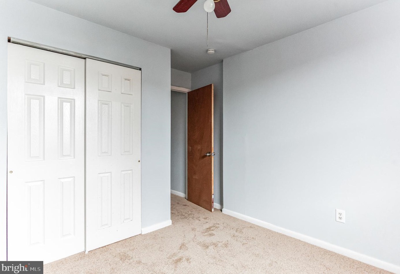 1724 Snyder Ave, Philadelphia PA 19148-2314 exterior