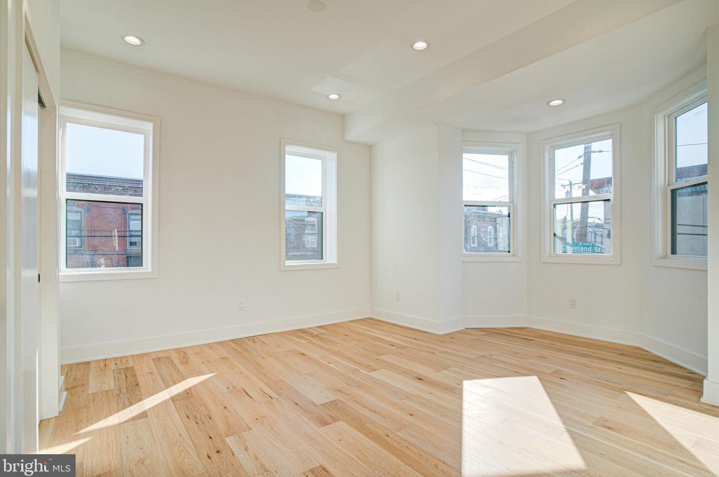1815 Moore St, Philadelphia PA  19145-2144 exterior