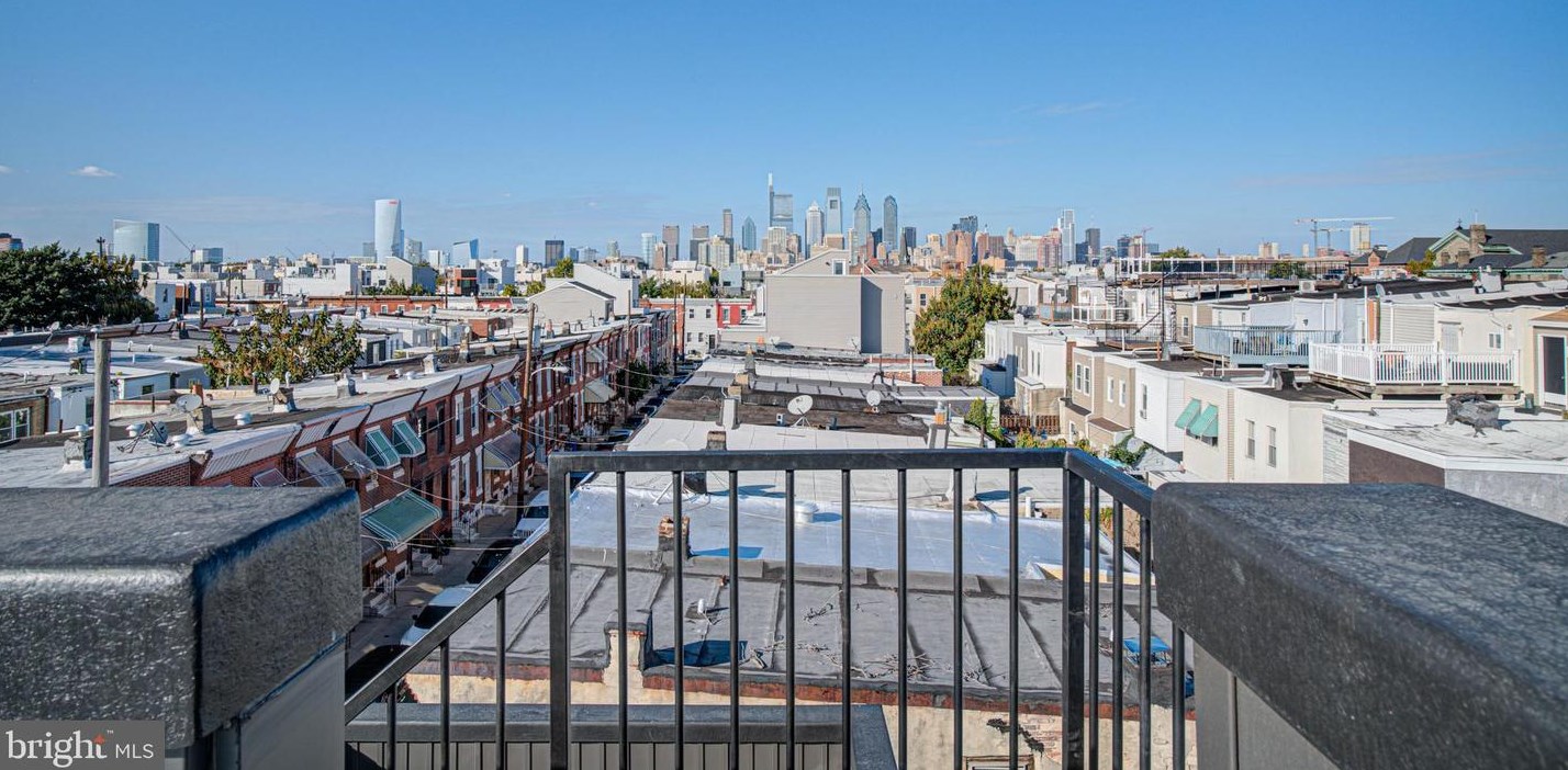 1815 Moore St, Philadelphia PA  19145-2144 exterior