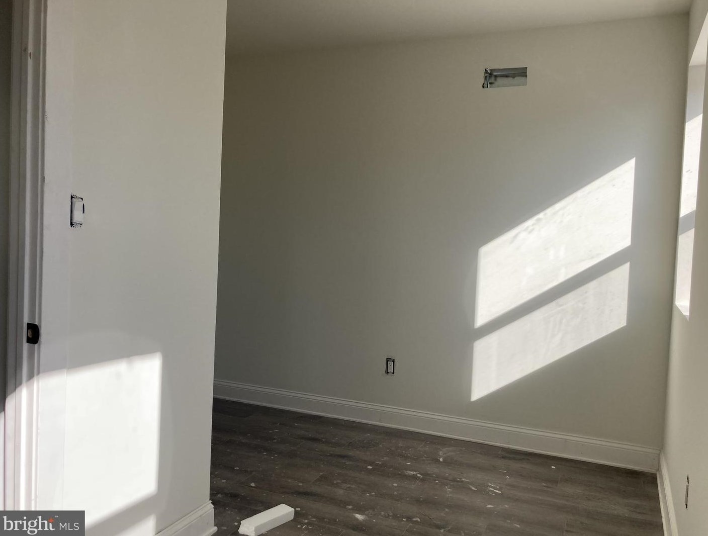 6104 Glenmore Ave, Philadelphia PA  19142-3206 exterior