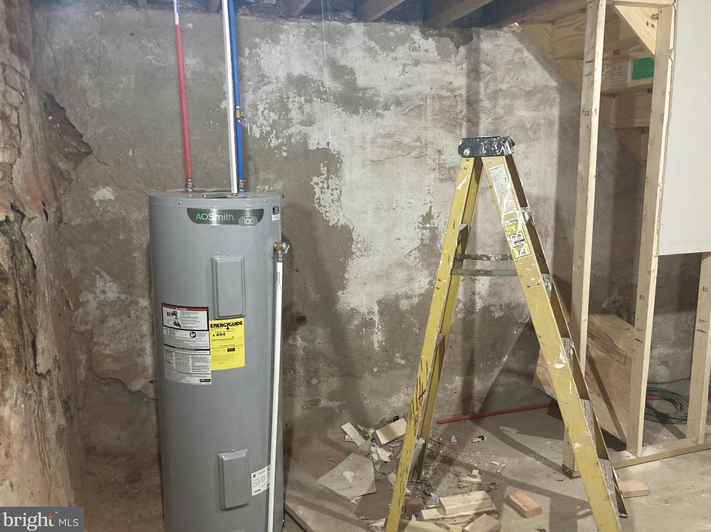 6104 Glenmore Ave, Philadelphia PA  19142-3206 exterior