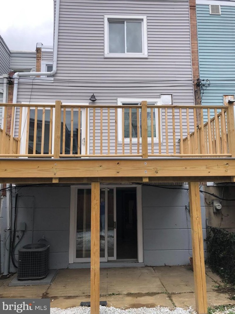 10925 Modena Dr, Philadelphia PA  19154-3917 exterior