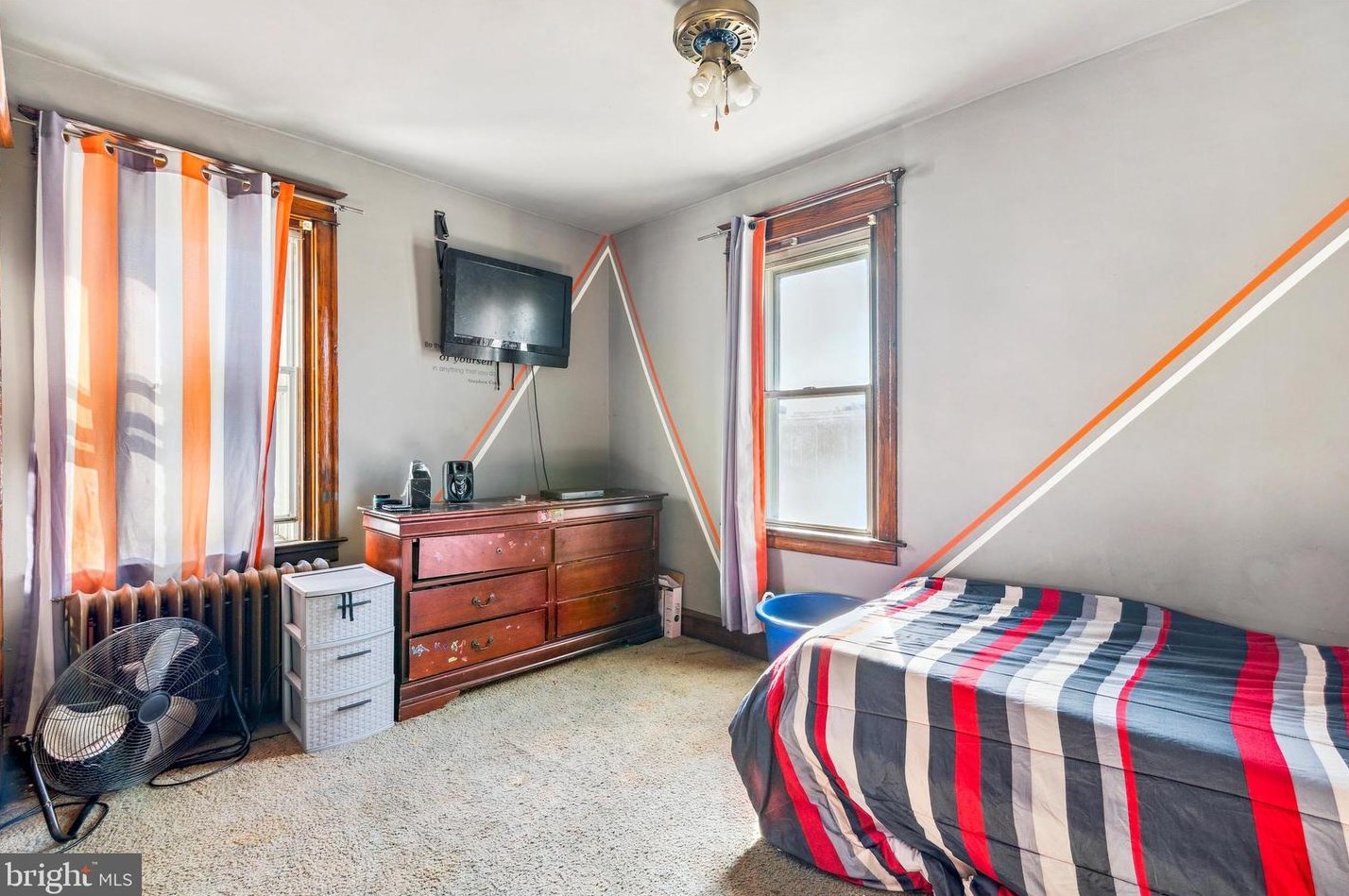 540 Kerper St, Philadelphia PA  19111-4602 exterior