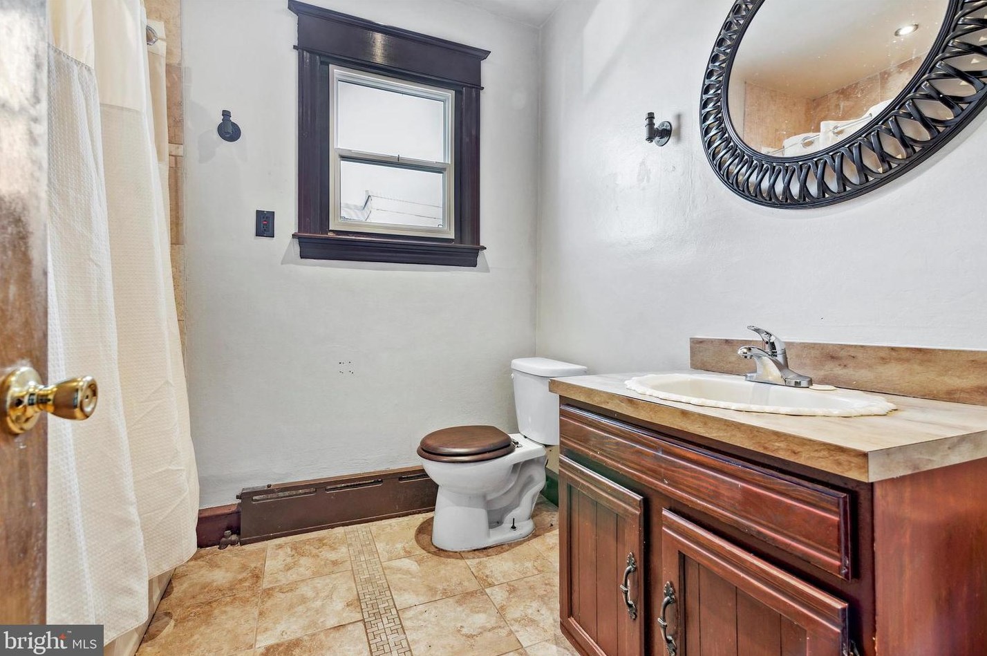 540 Kerper St, Philadelphia PA  19111-4602 exterior