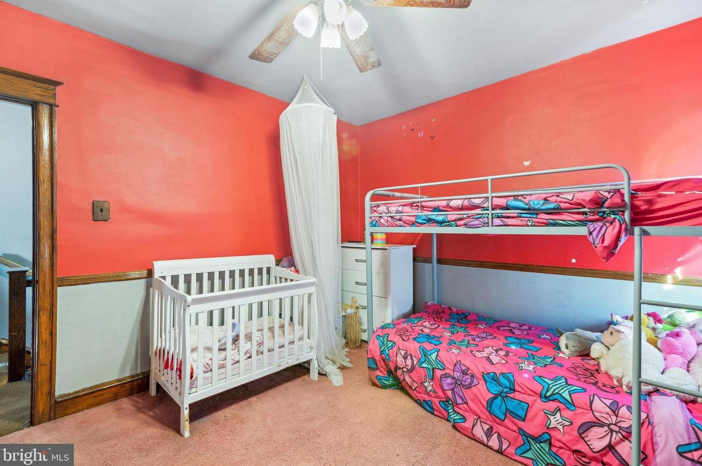 540 Kerper St, Philadelphia PA  19111-4602 exterior