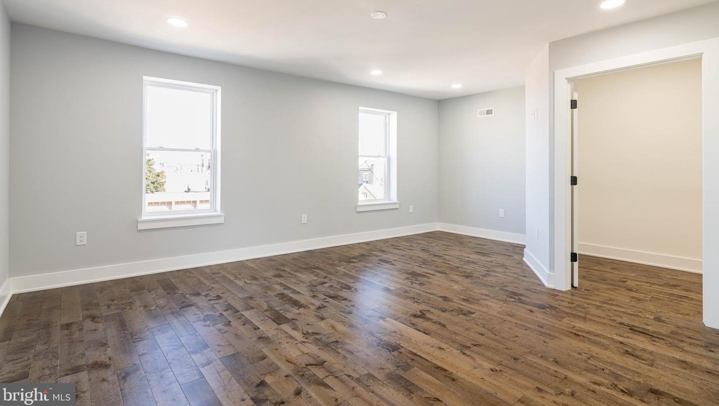 2730 Ann St, Philadelphia PA  19134-5716 exterior