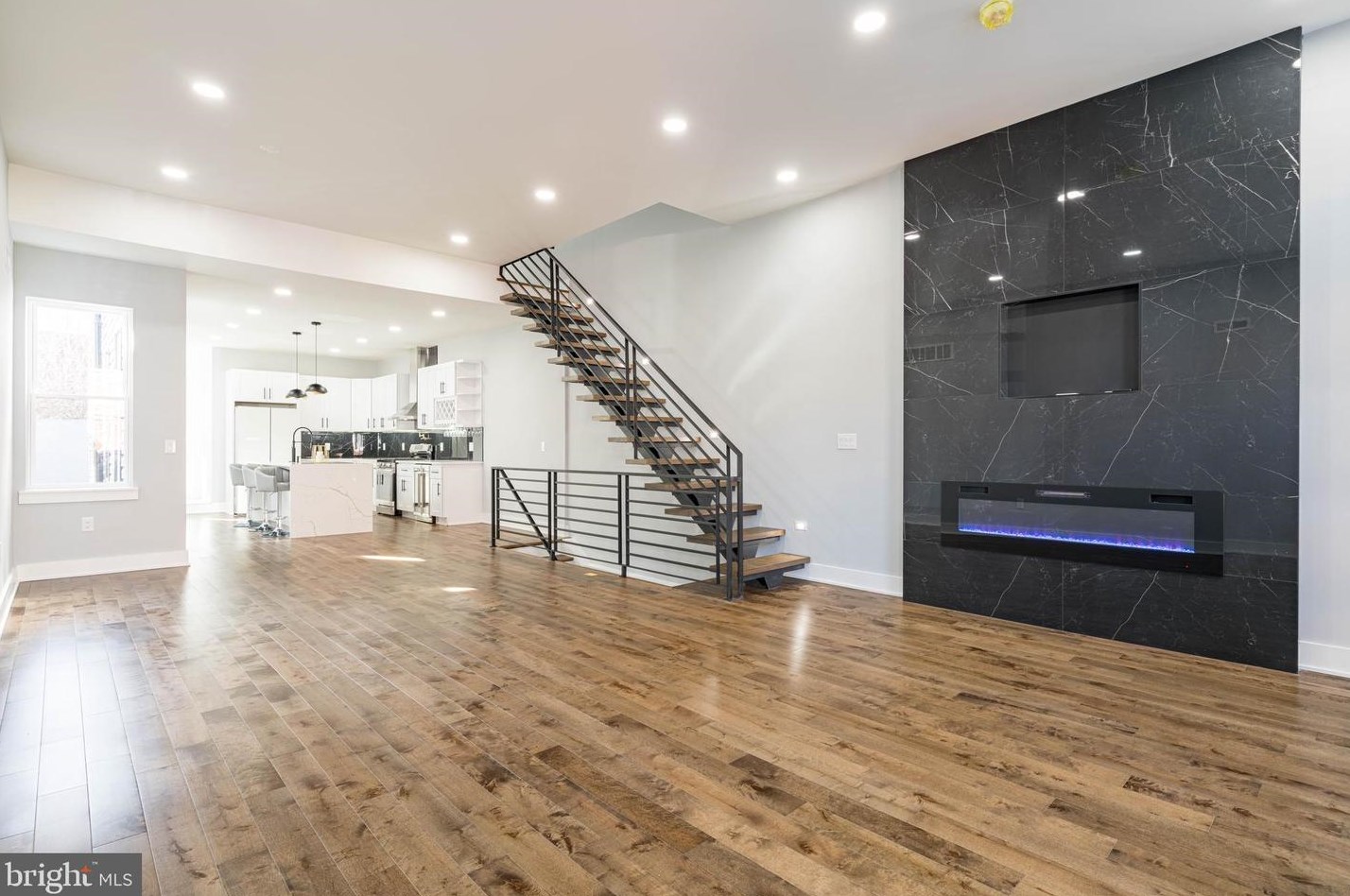 2730 Ann St, Philadelphia PA  19134-5716 exterior