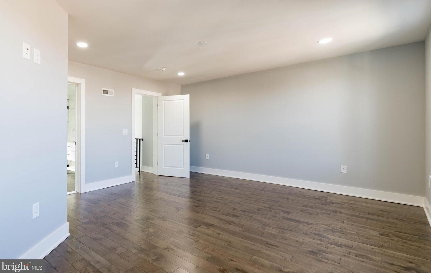 2730 Ann St, Philadelphia PA  19134-5716 exterior