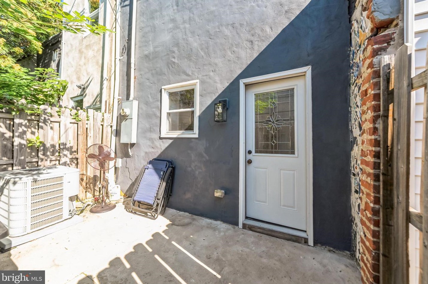 2122 Pierce St, Philadelphia PA  19145-1919 exterior