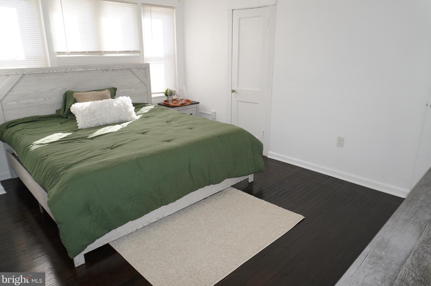 7387 Wheeler St, Philadelphia PA  19153-1420 exterior