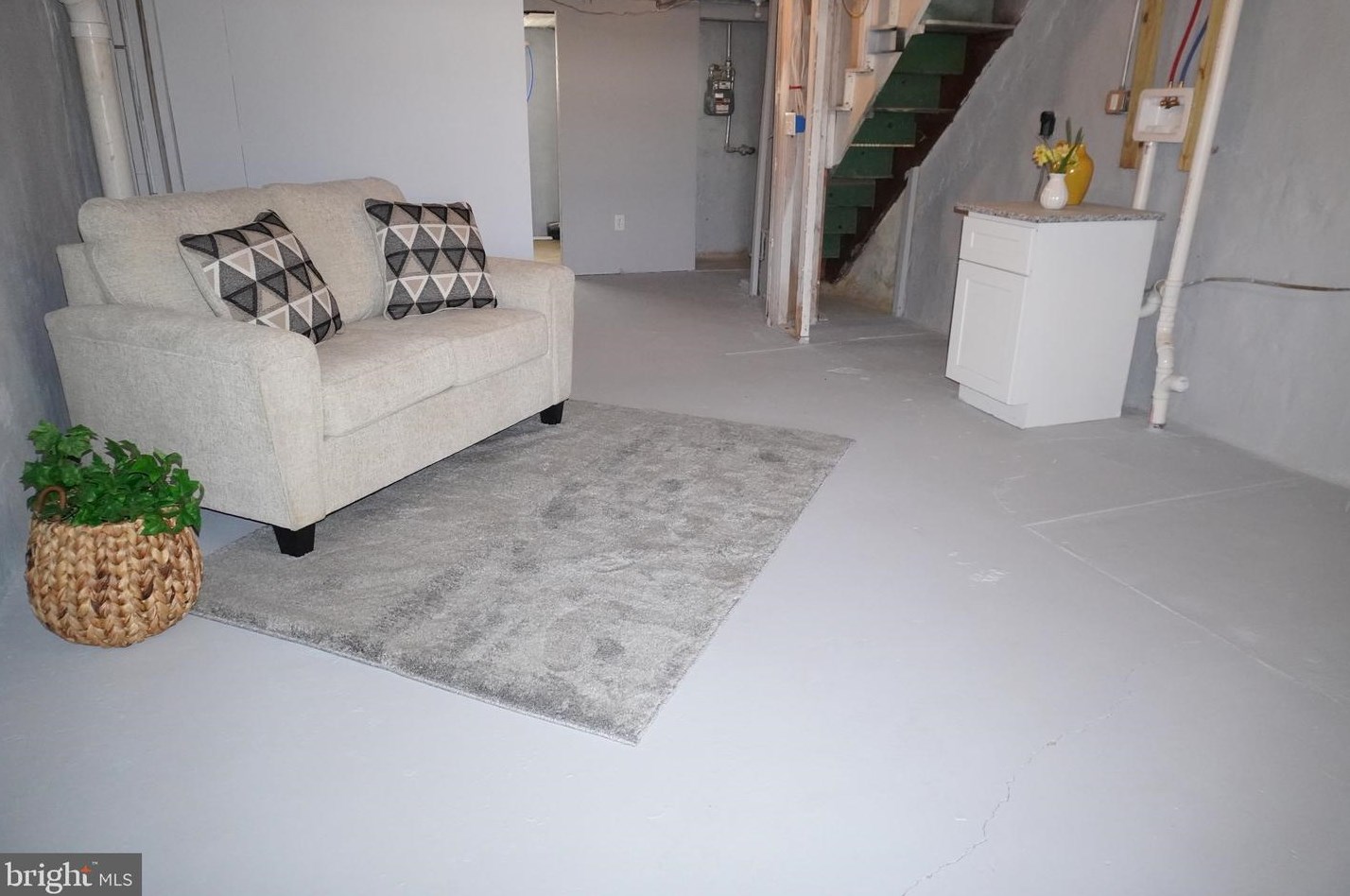 7387 Wheeler St, Philadelphia PA  19153-1420 exterior