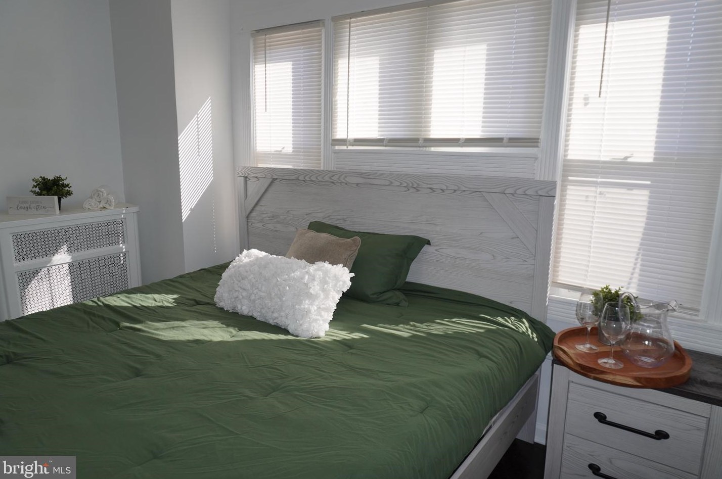 7387 Wheeler St, Philadelphia PA  19153-1420 exterior