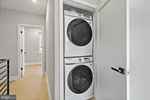 1810 E Moyamensing St, Philadelphia, PA 19148 - Photo 19