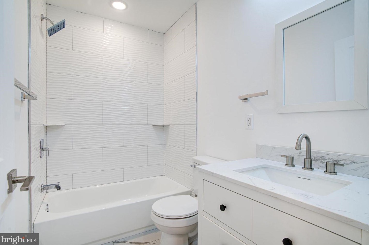 2052 Stella St, Philadelphia PA  19134-3635 exterior