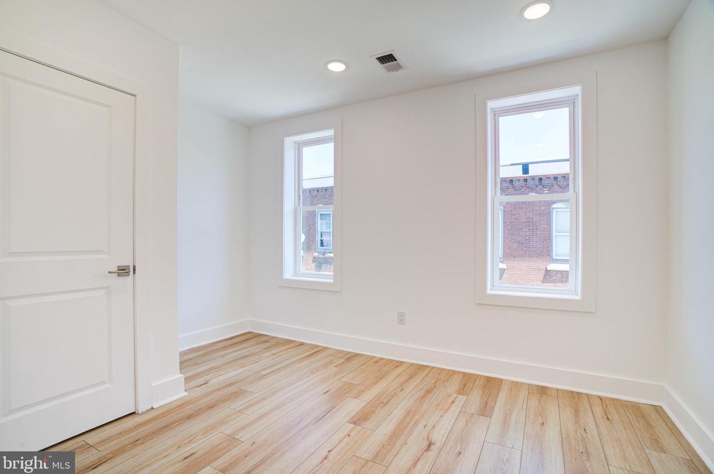 2052 Stella St, Philadelphia PA  19134-3635 exterior