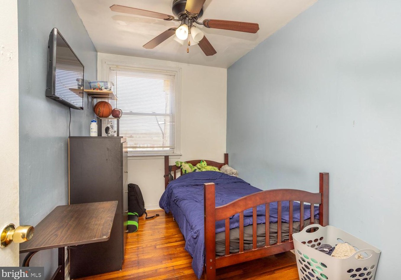 7619 Thouron Ave, Philadelphia PA  19150-2207 exterior