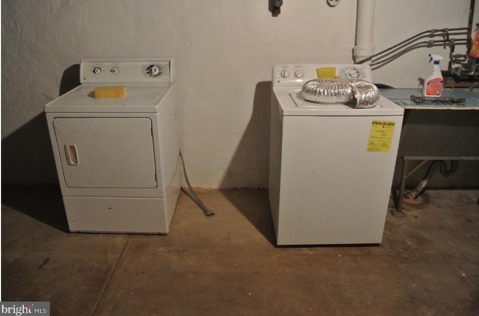 3129 Unruh Ave, Philadelphia PA  19149-2624 exterior